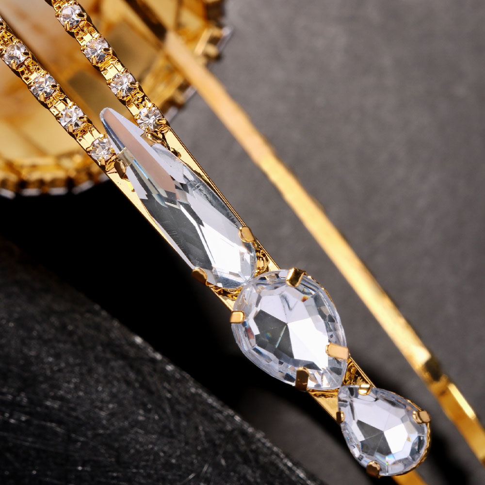มงกุฎขนนกแบบโอเวอร์ไซส์สำหรับผ - Queen Accessories บทวิจารณ์และราคา