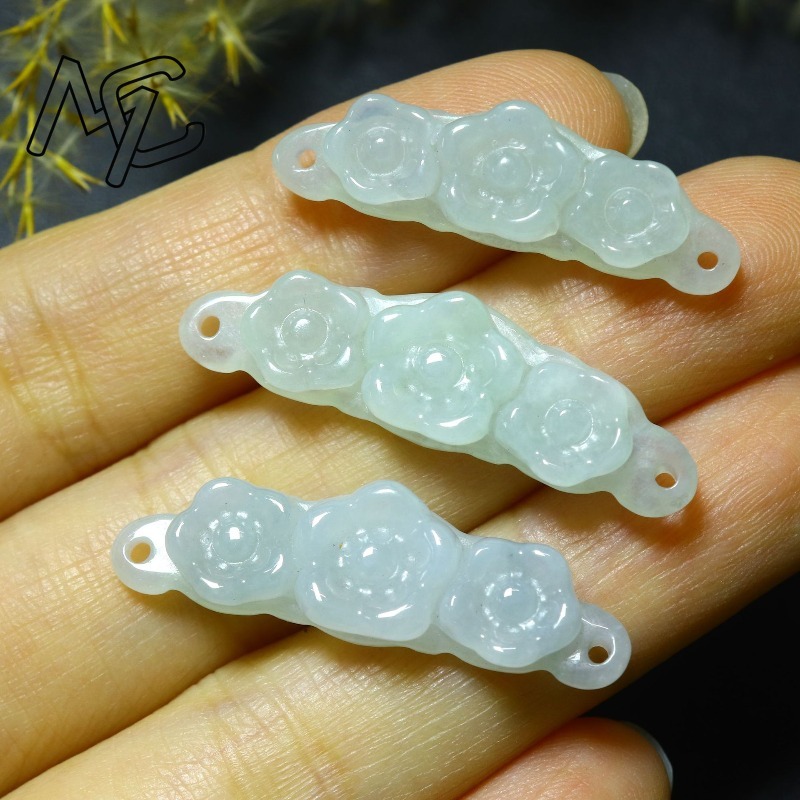 1 ชิ้น จี้หยกธรรมชาติรูปดอกไม้ - Woman Accessory บทวิจารณ์และราคา