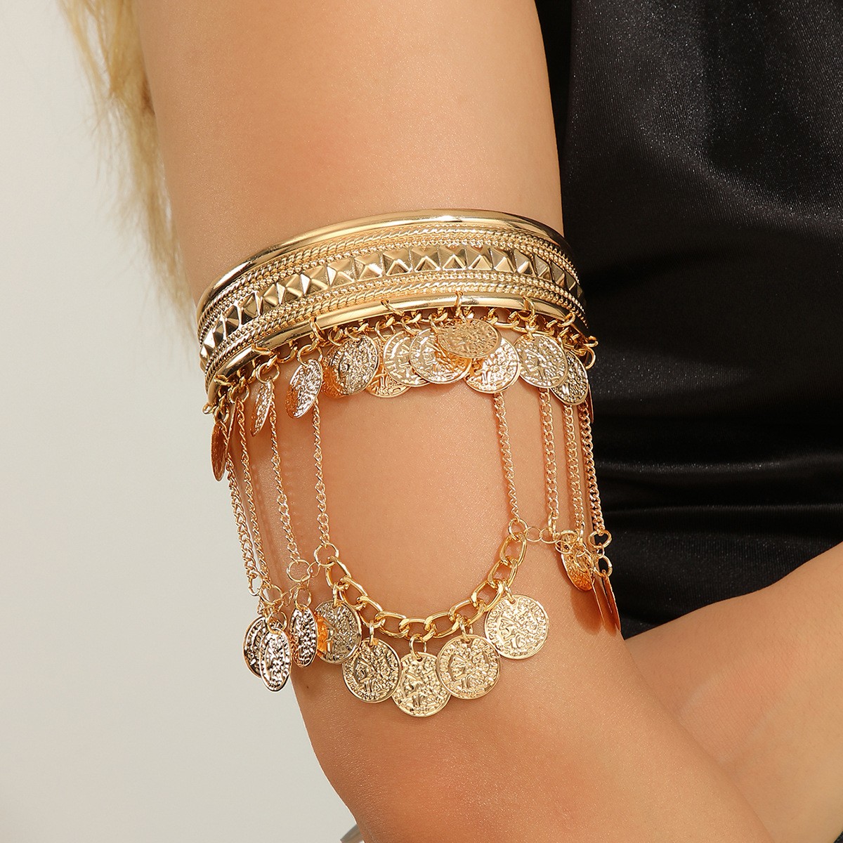 กำไลข้อมือแบบโซ่ใบไม้ประดับเหร - Women'S Egyptian Accessories บทวิจารณ์และราคา