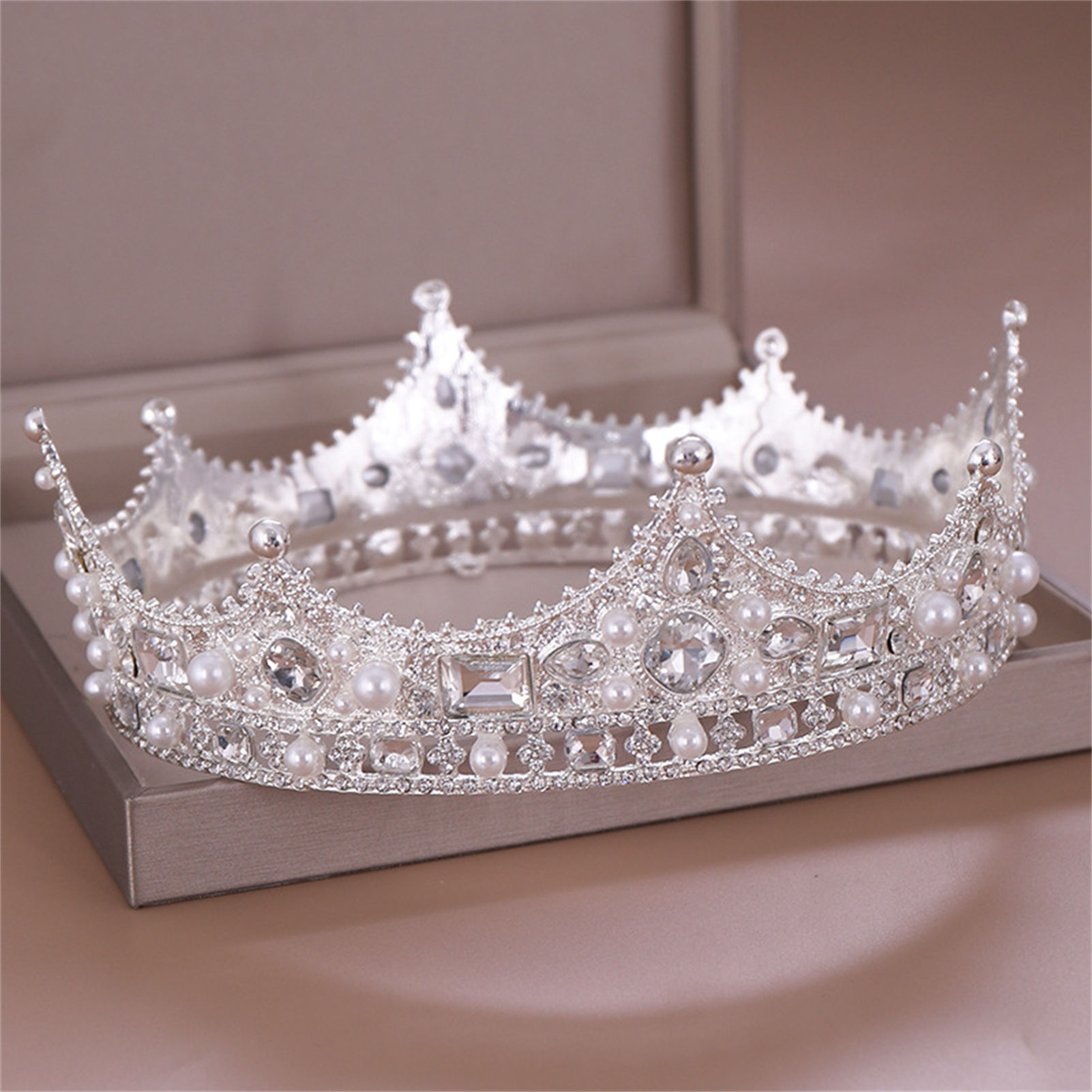 มงกุฎโลหะผสมทรงมงกุฎแบบย้อนยุค - Women Accessories For Wedding บทวิจารณ์และราคา